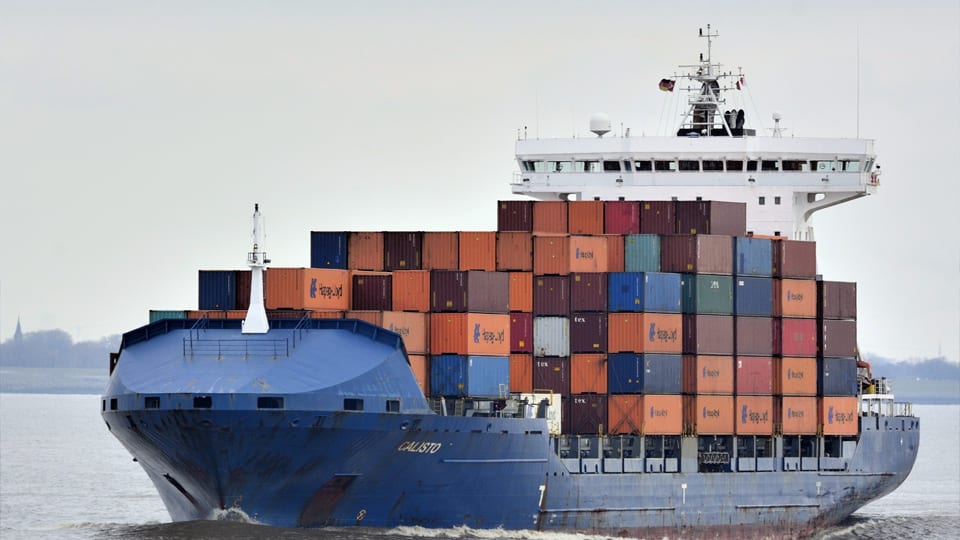 Container ship collided with pier, damaged, Brunsbuettel