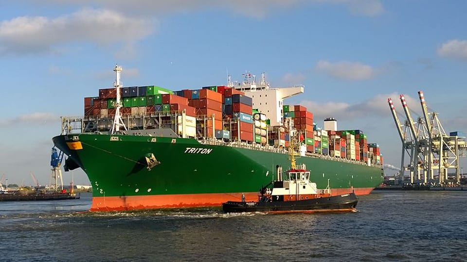 Alphaliner Biggest Ever Boxship to Transit Panama Canal in May
