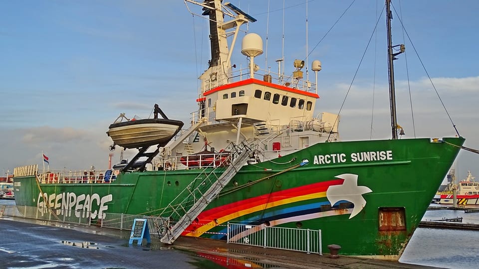 Russia to Pay USD 3 Mn to Greenpeace for Illegal Ship Detention