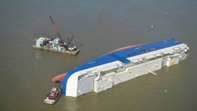 Golden Ray Salvage Operation Resumes after Storm