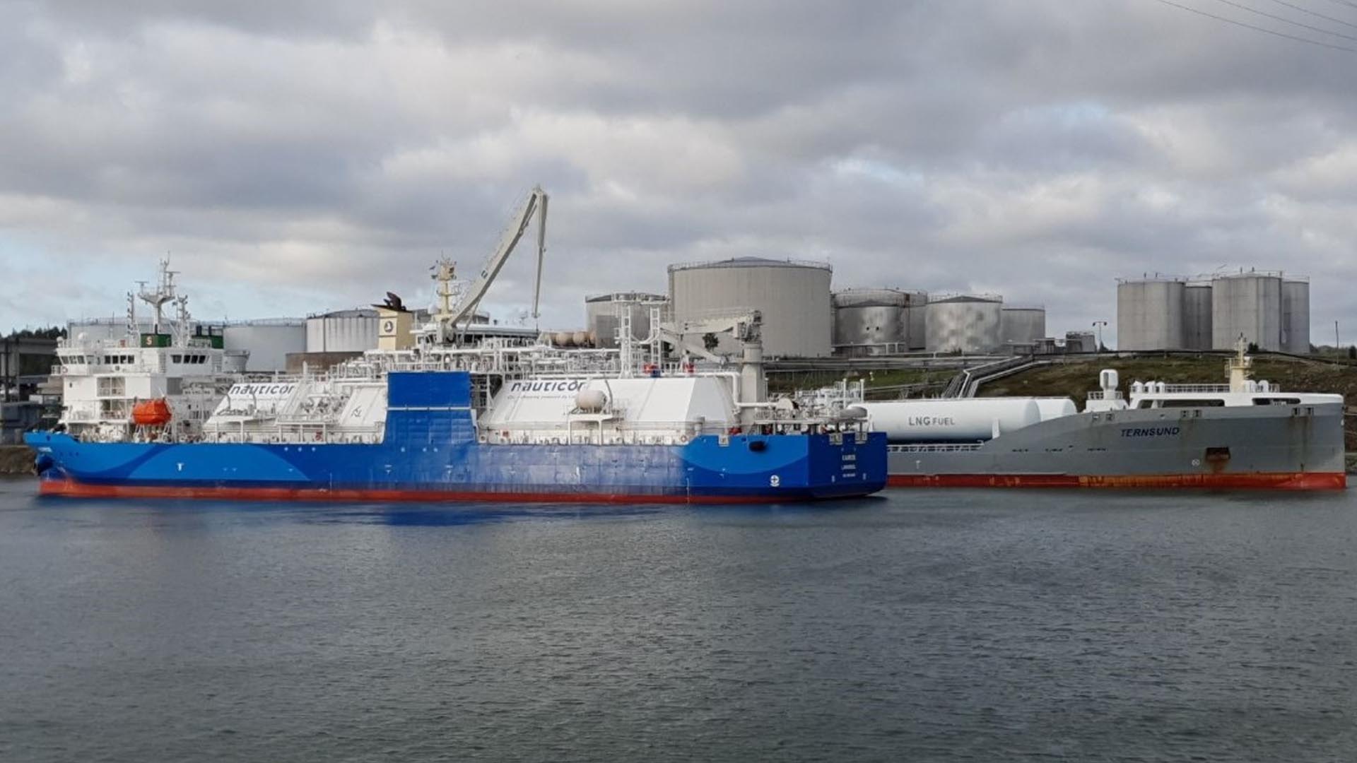 LNG Bunker Vessel Kairos in Further Baltic Sea Firsts