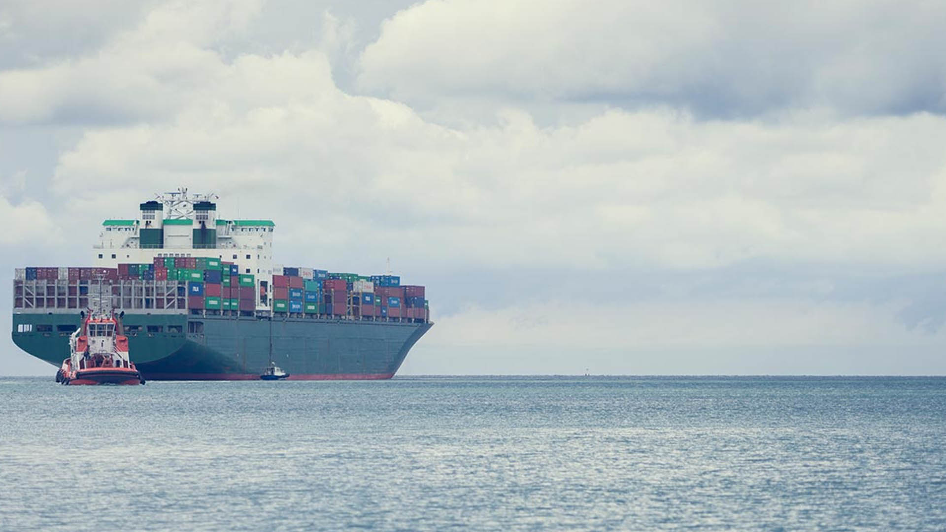 Ship Finance to Install Scrubbers on 7 Boxships