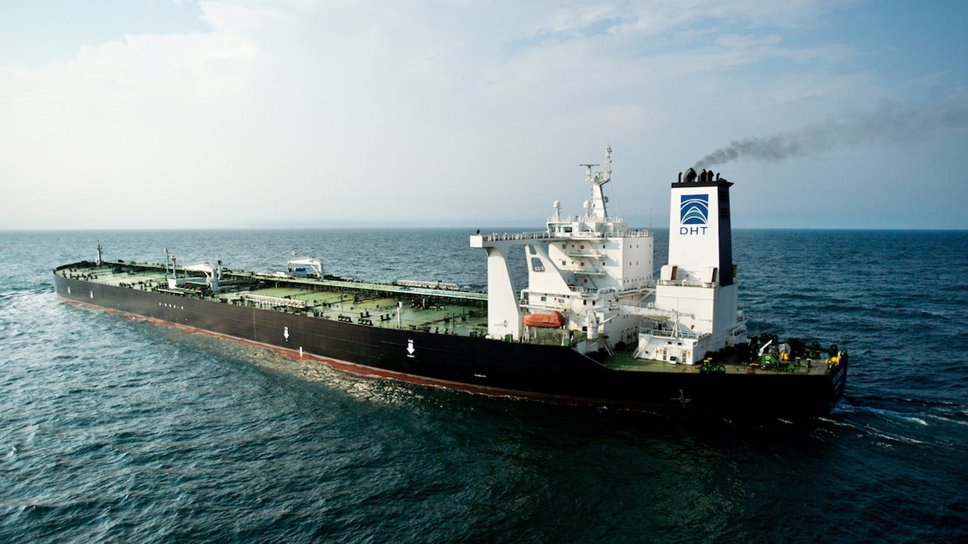 DHT Reports Loss Despite Revenue Growth