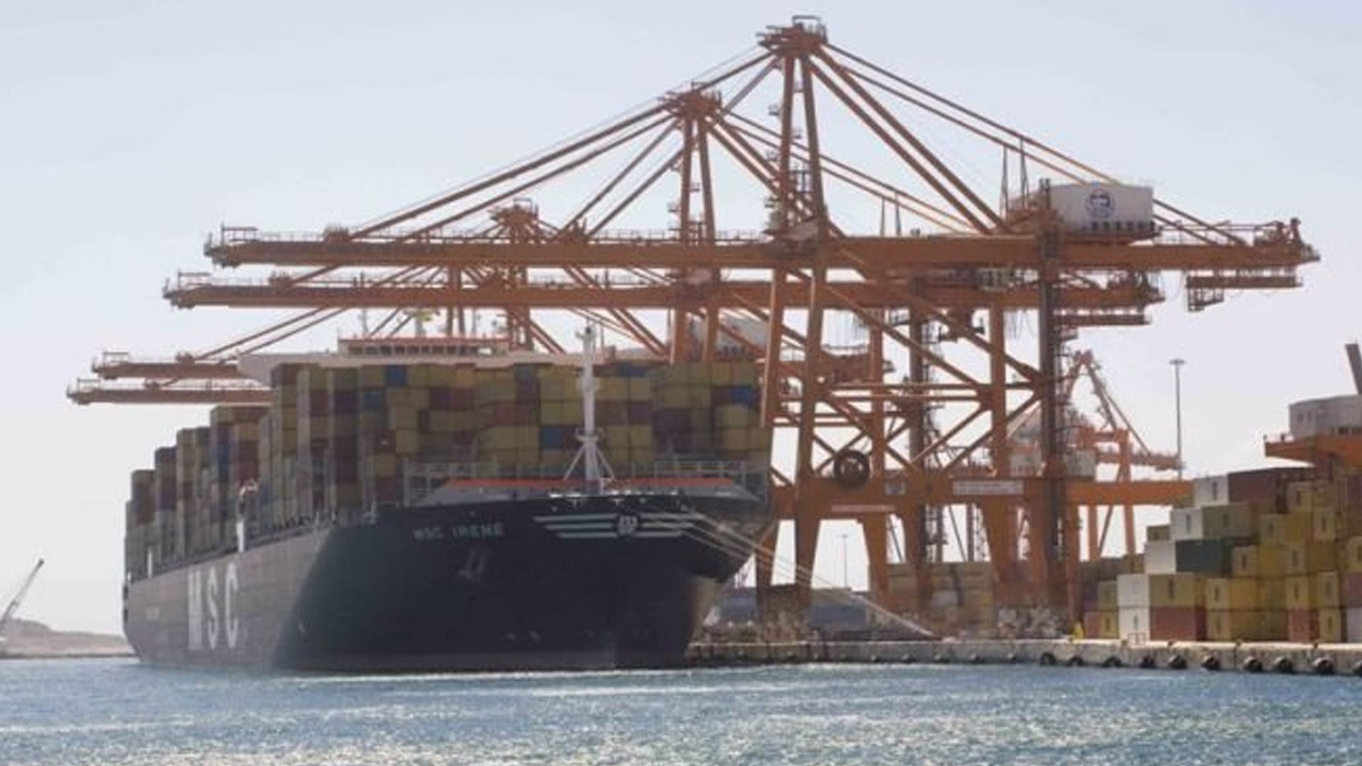 Greece Approves Part of COSCO’s Investment Plan for Piraeus