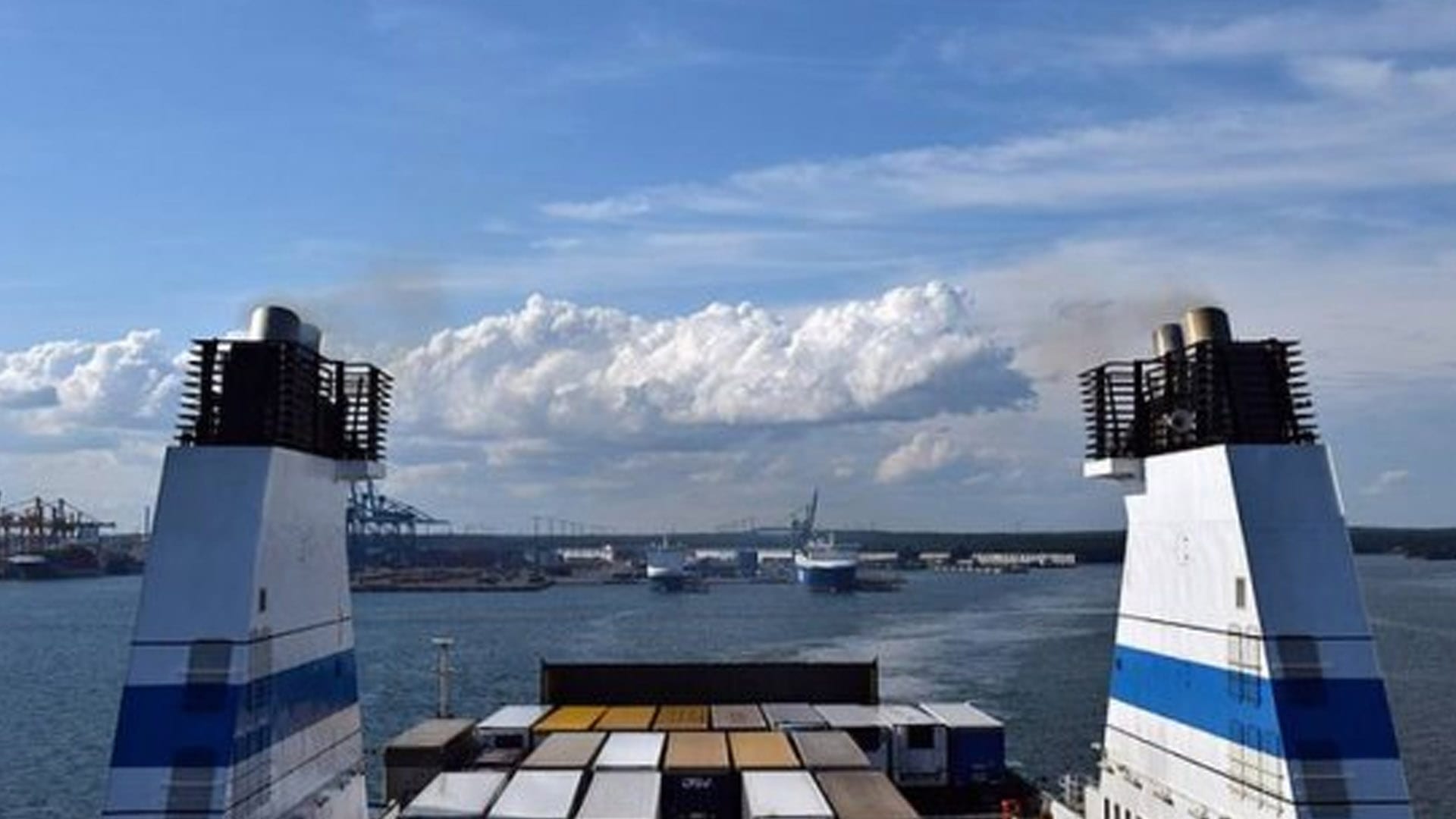 Swire Shipping Teams Up with Matson on South Pacific Service